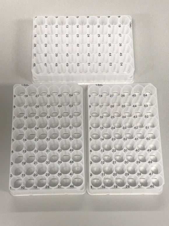 Tray for storing vials